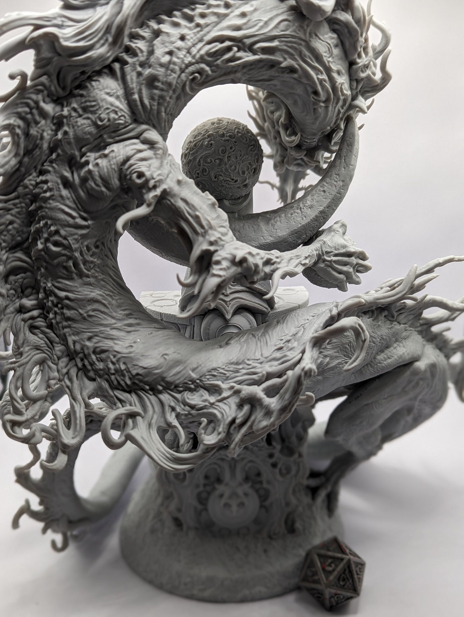 Celadren | (Massive) Miniature by Archvillain Games | For Tabletop Gaming, D&D, Pathfinder, Wargames, and Painting | Assembled and Primed - Brush and Battle